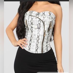 Snake skin strapless corset top SZ M, like new wore once